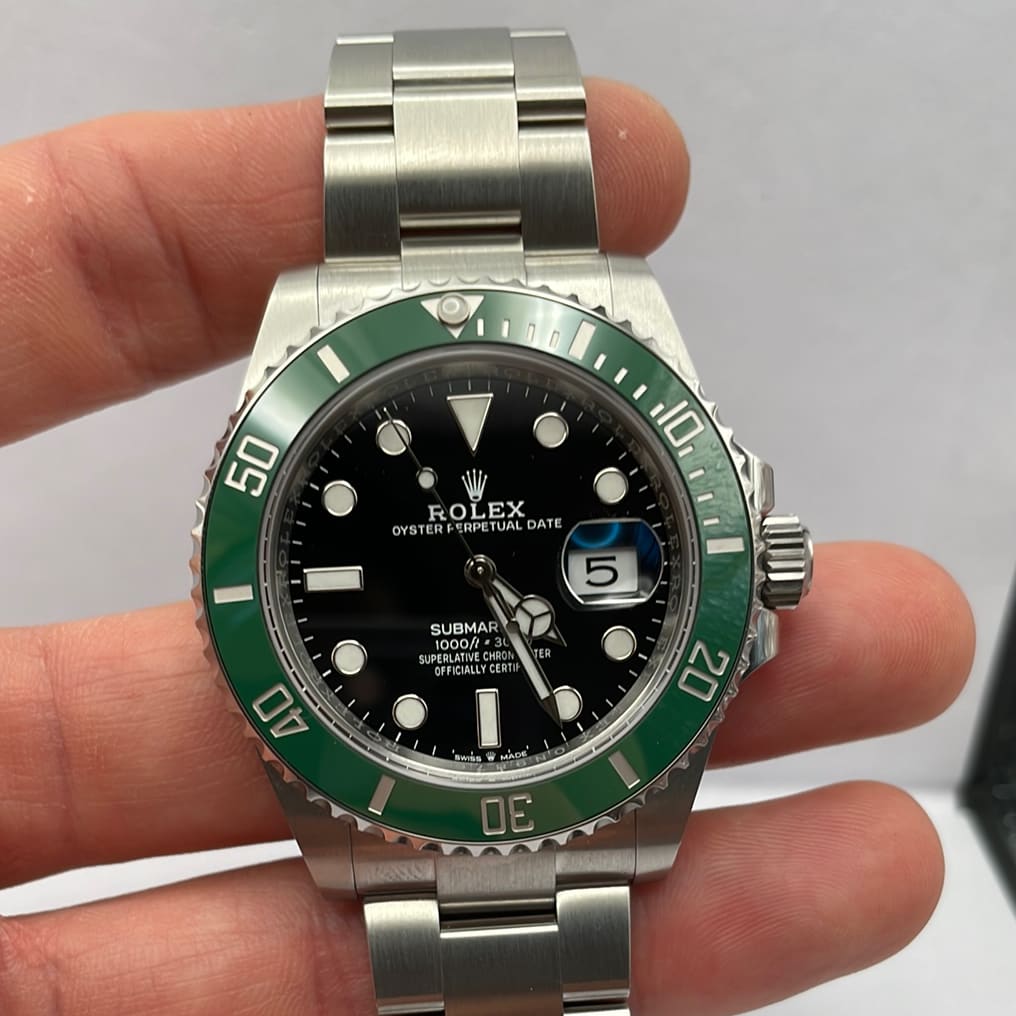 ROLEX Submariner Starbucks Ref. 126610 No. X8Y62031