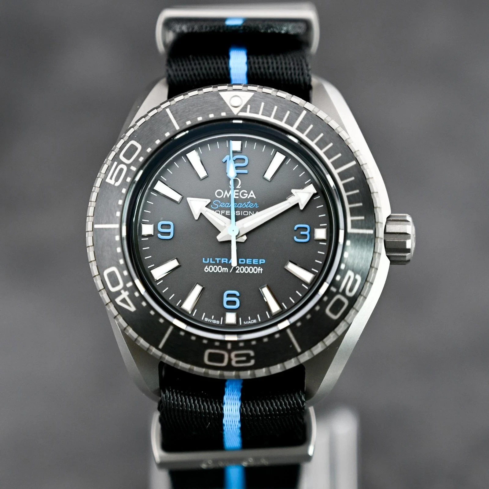 Omega Seamaster Planet Ocean Ultra Deep 6000M Co-Axial Master Chronometer 45.5 MM 215.92.46.21.01.001