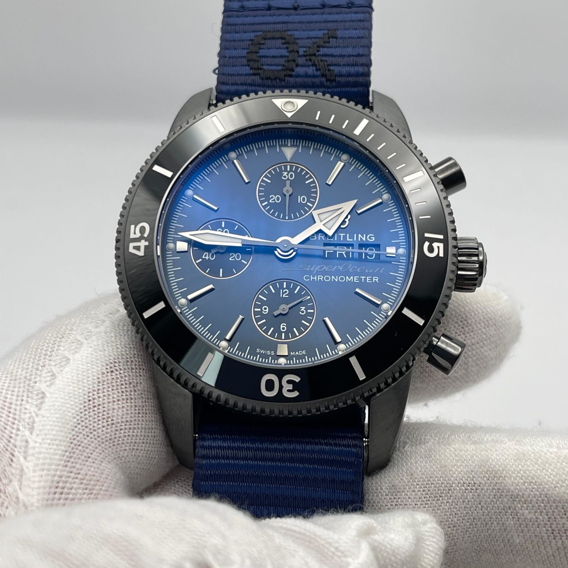 Superocean héritage ii chronograph 44 outlet outerknown