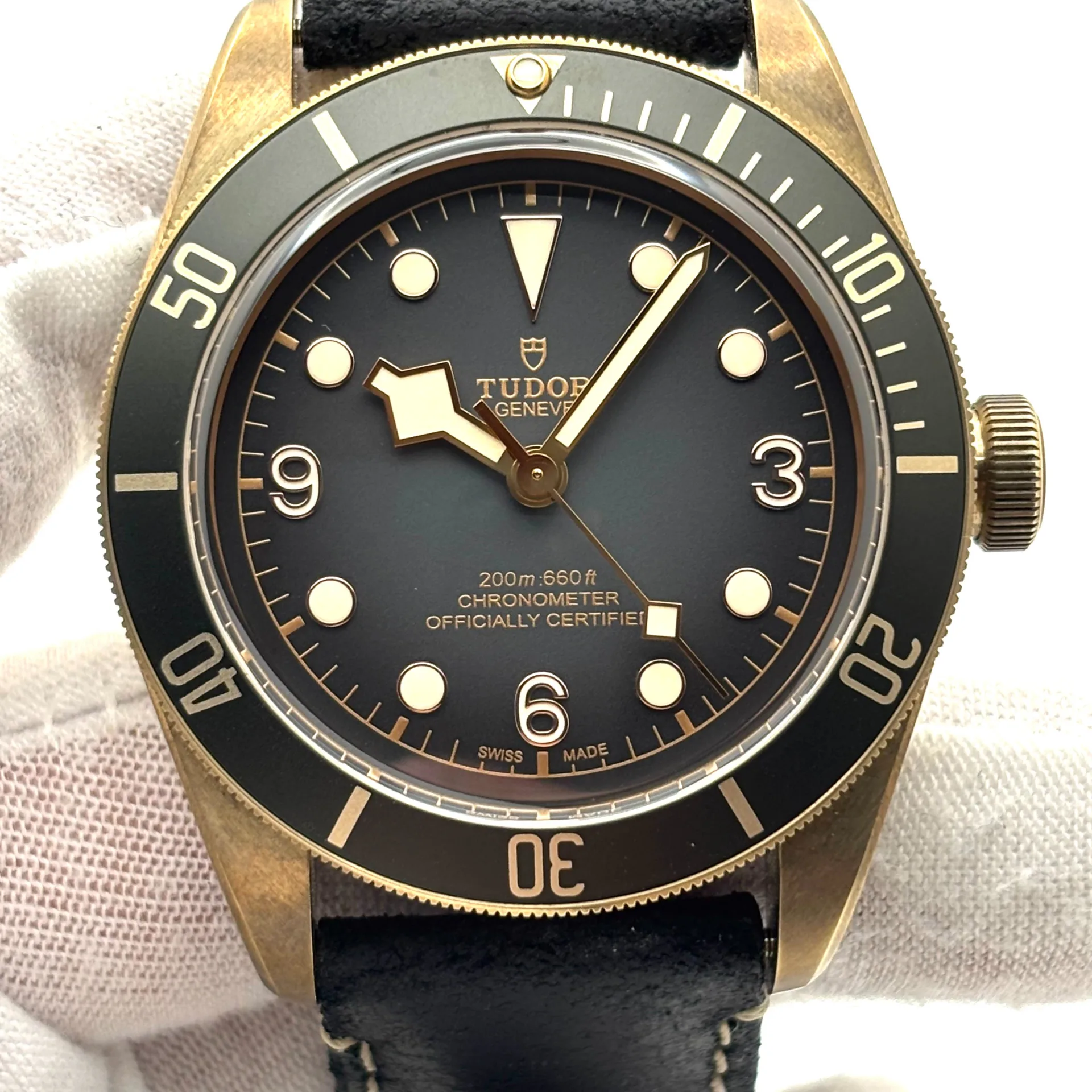 Auction: 2022 Tudor Black Bay Bronze / Strap M79250BA-0001