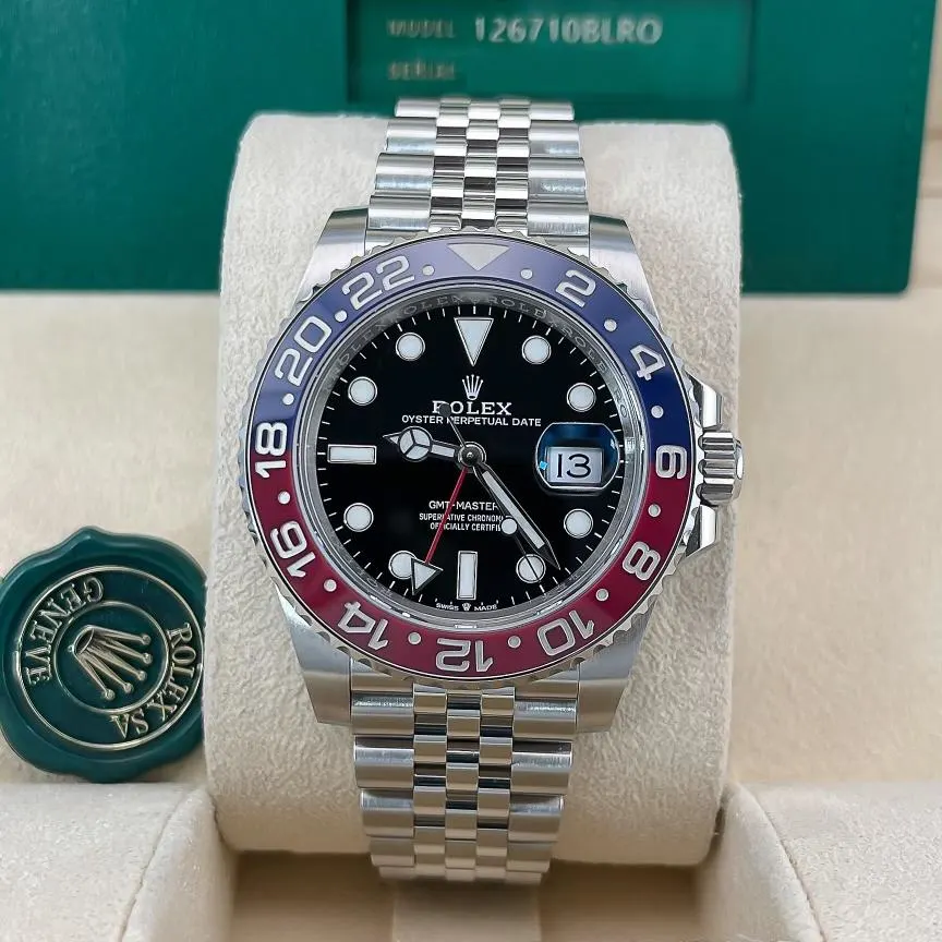 2022 Rolex GMT-Master II "Pepsi" / Jubilee 126710BLRO-0001 Listing Image 2