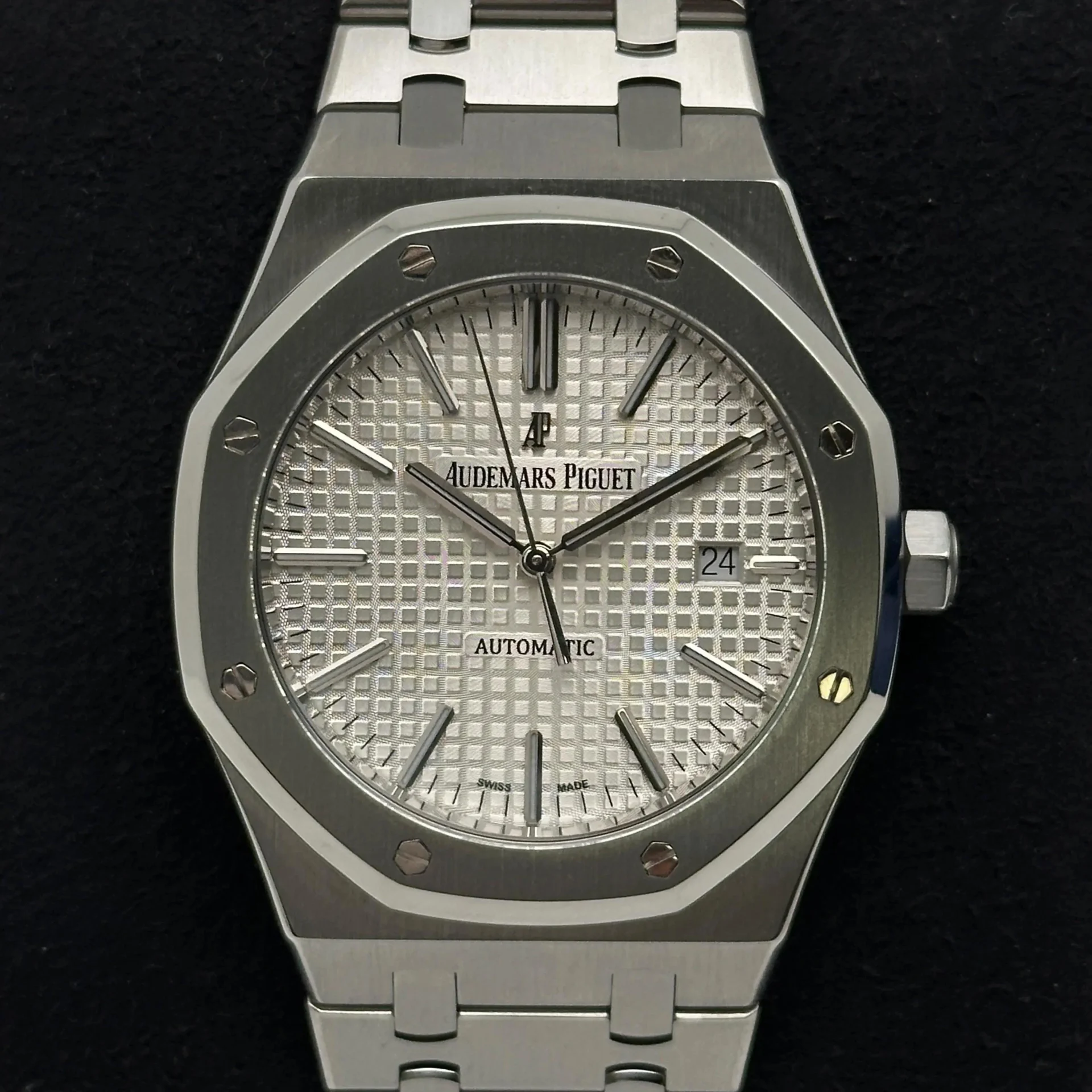 Audemars Piguet Royal Oak 41 / Silver 15400ST.OO.1220ST.02