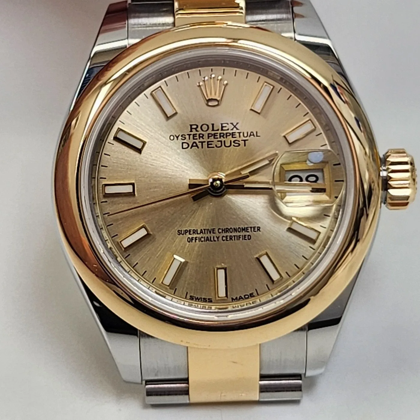2025 Rolex Lady-Datejust 28 Two-Tone / Smooth / Champagne / Oyster 279163-0002