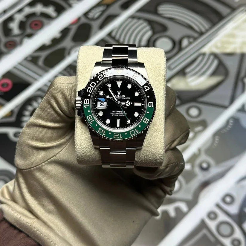 2024 Rolex GMT-Master II "Sprite" / Oyster 126720VTNR-0001