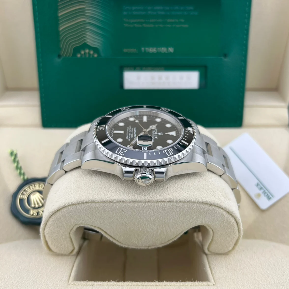 Rolex Submariner Date 116610LN Listing Image 3