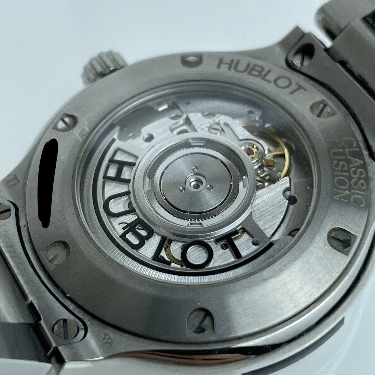 2019 Hublot Classic Fusion 38 Titanium / Black / Bracelet 568.NX.1470.NX Listing Image 4