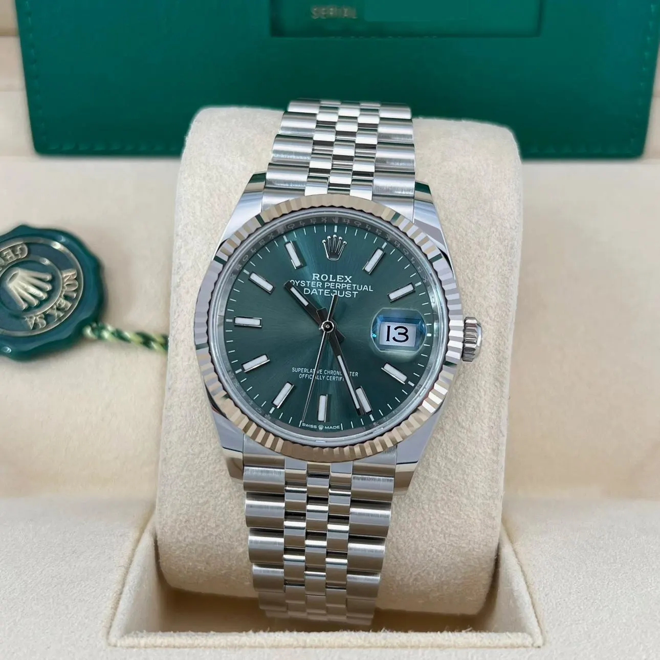 2023 Rolex Datejust 36 Steel / Fluted / Mint Green / Jubilee 126234-0051 Listing Image 2