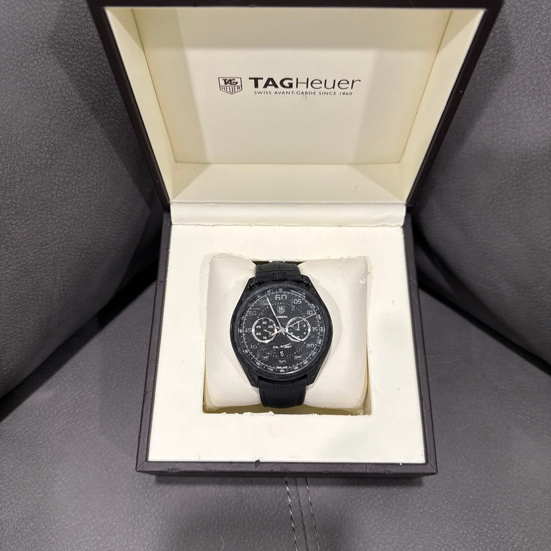 2015 Tag Heuer Carrera Calibre 1887 45  Bullhead Carbon / Carbon / Alligator CAR2C90.FC6341