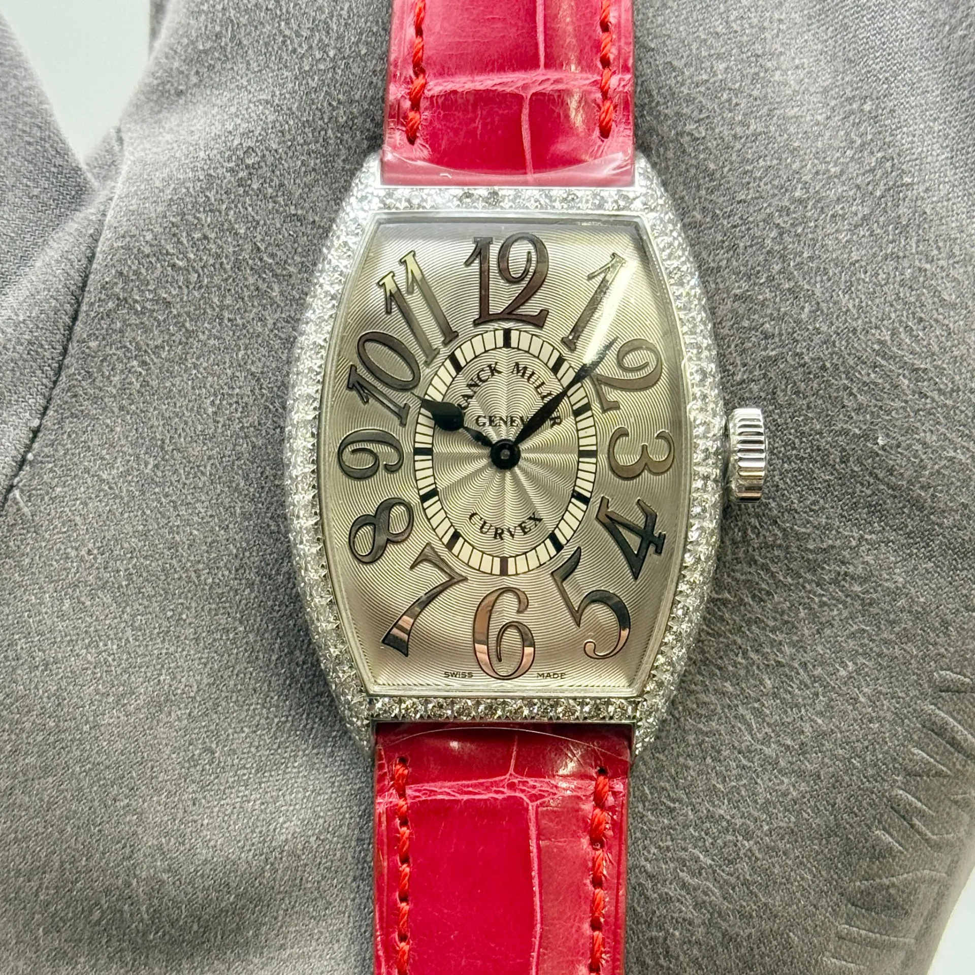 Franck Muller Cintrée Curvex White Gold / Diamond-Set / Silvered / Arabic / Strap 5852 QZ D