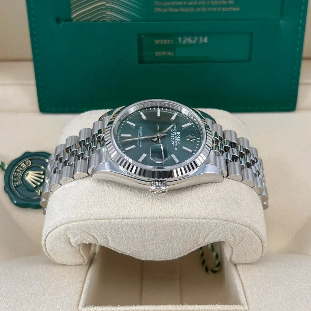 2022 Rolex Datejust 36 Steel / Fluted / Mint Green / Jubilee 126234-0051 Listing Image 3