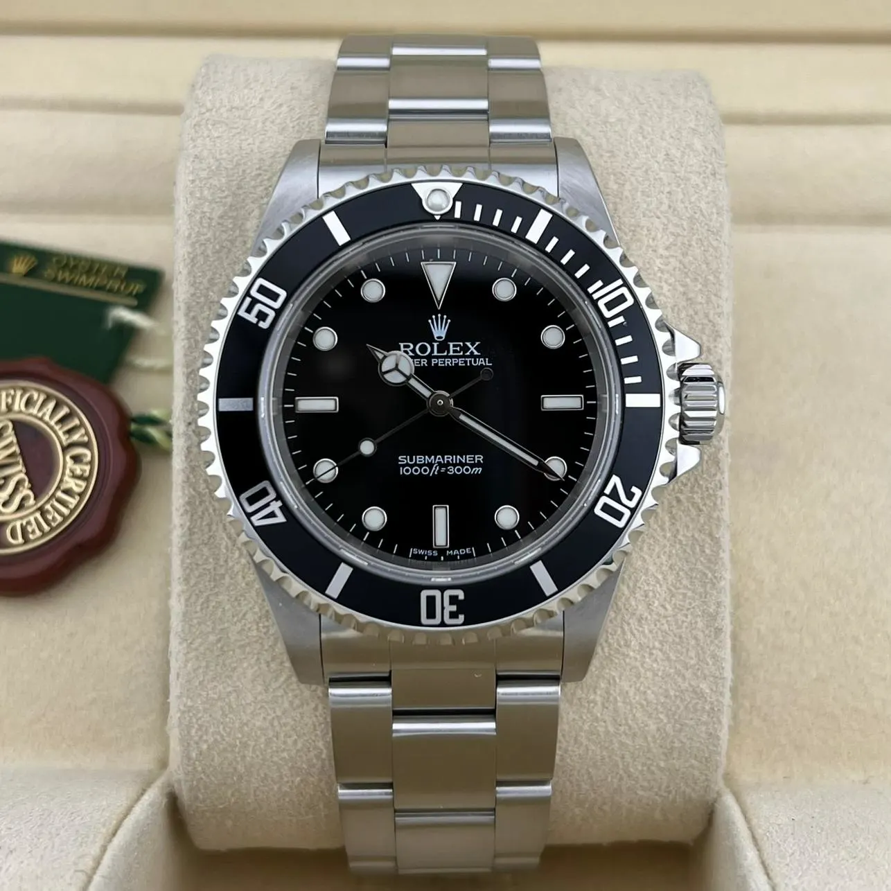 Rolex Submariner No Date / SuperLuminova 14060 Listing Image 1