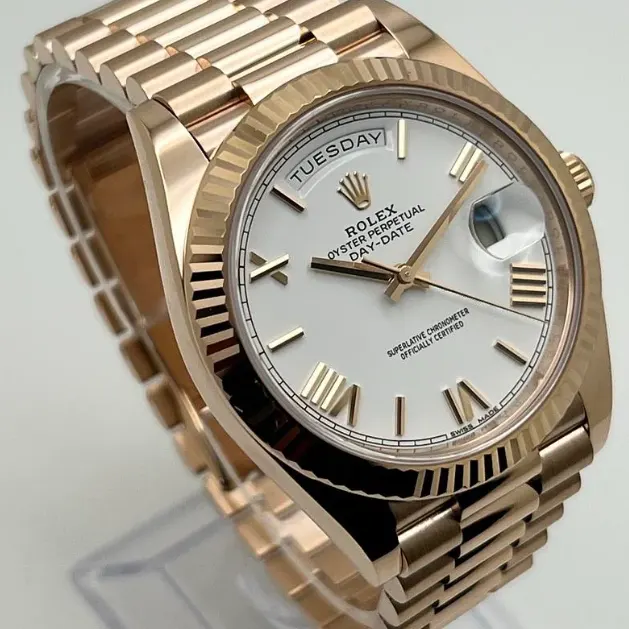 2021 Rolex Day-Date 40 Rose Gold / Fluted / White / Roman 228235-0032 Listing Image 3