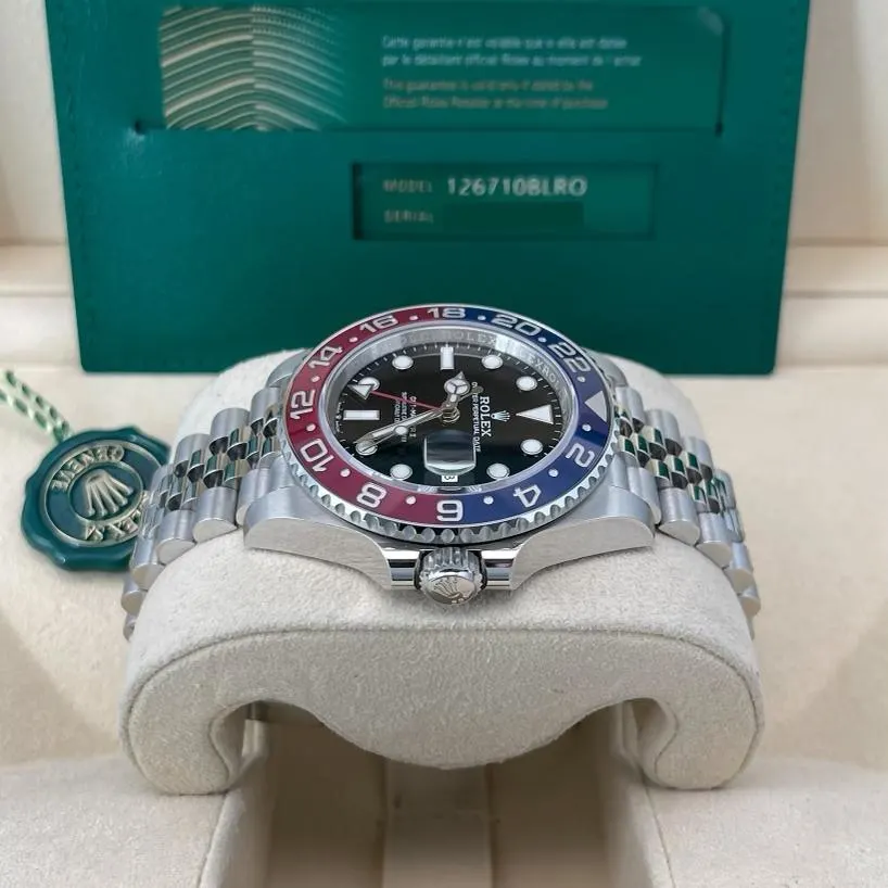 2022 Rolex GMT-Master II "Pepsi" / Jubilee 126710BLRO-0001 Listing Image 3