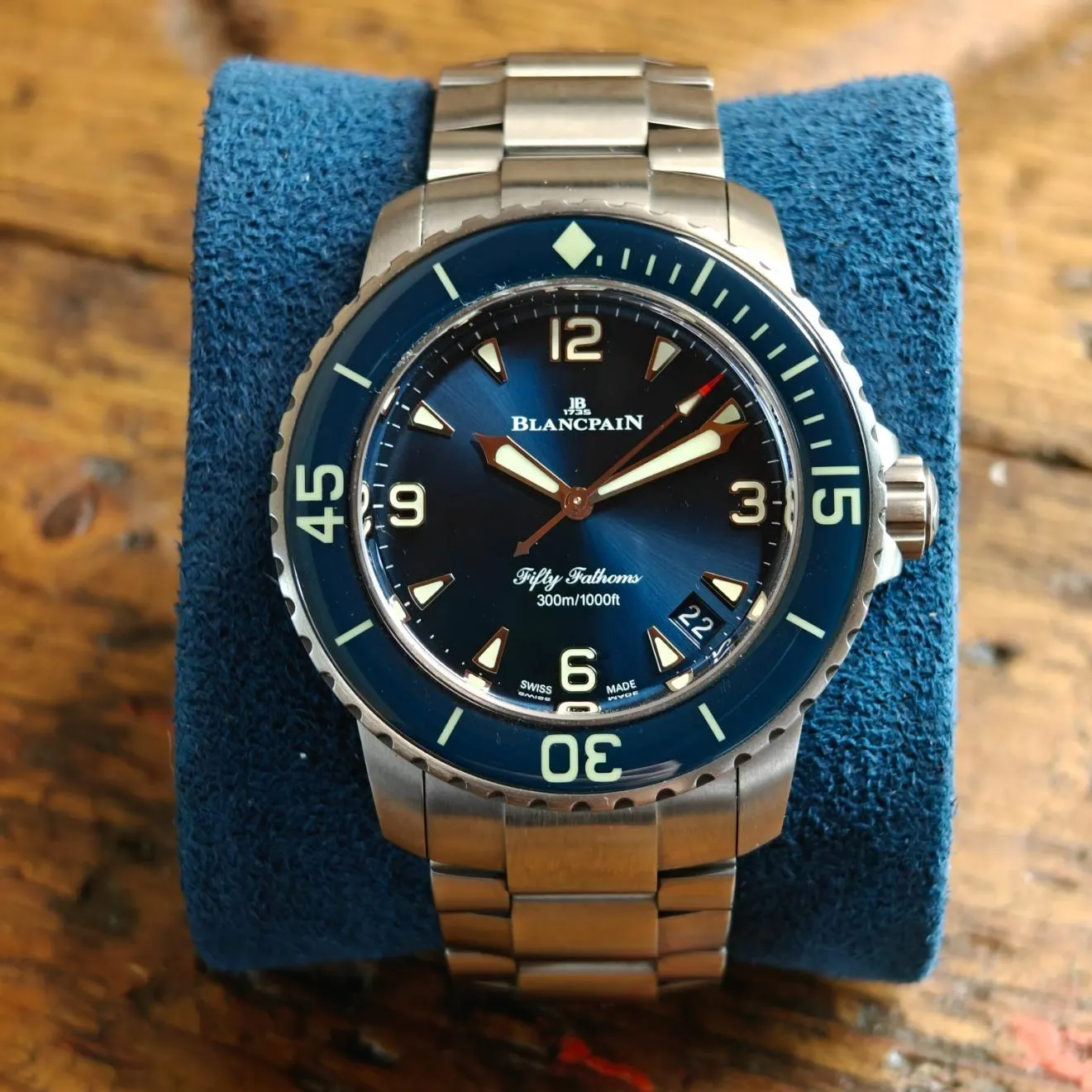 2024 Blancpain Fifty Fathoms Automatique 42.3 Titanium / Blue / Arabic / Bracelet 5010 12B40 98S
