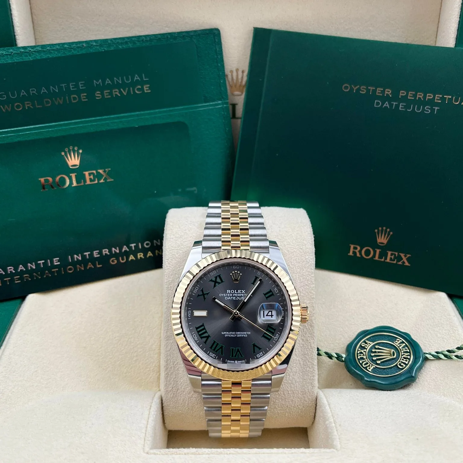 2022 Rolex Datejust 41 Two-Tone "Wimbledon" / Fluted / Jubilee 126333-0020 Listing Image 5