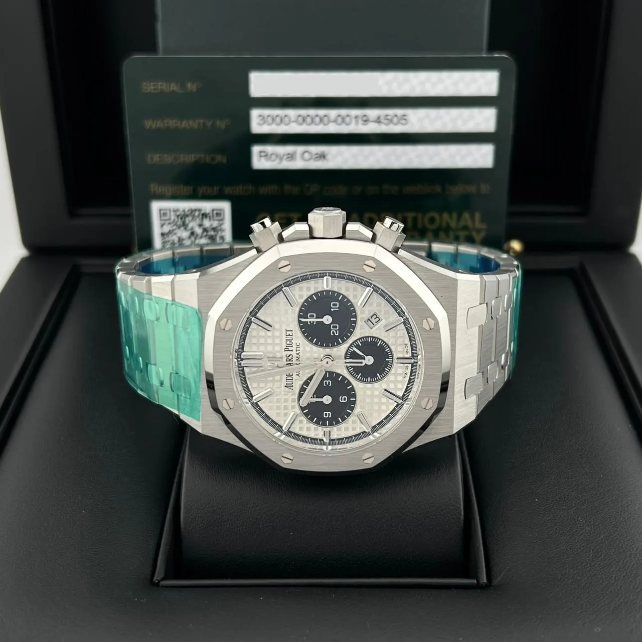 2020 Audemars Piguet Royal Oak Chronograph 41 / Silver and Black 26331ST.OO.1220ST.03 Listing Image 8