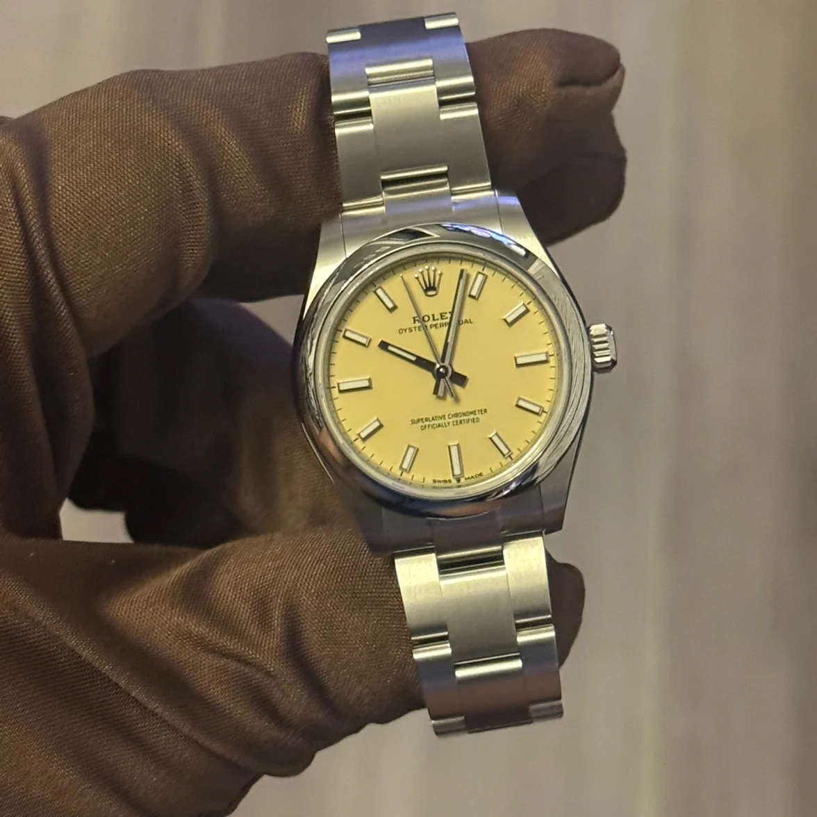 2025 Rolex Oyster Perpetual 31 Beige 277200-0013
