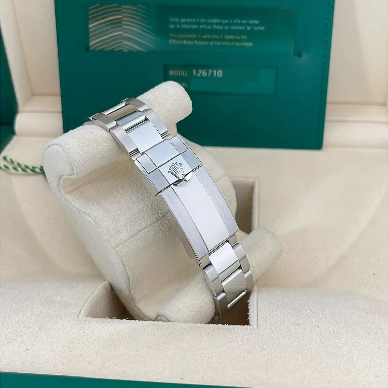 2022 Rolex GMT-Master II "Batman" 126710BLNR-0003 Listing Image 4