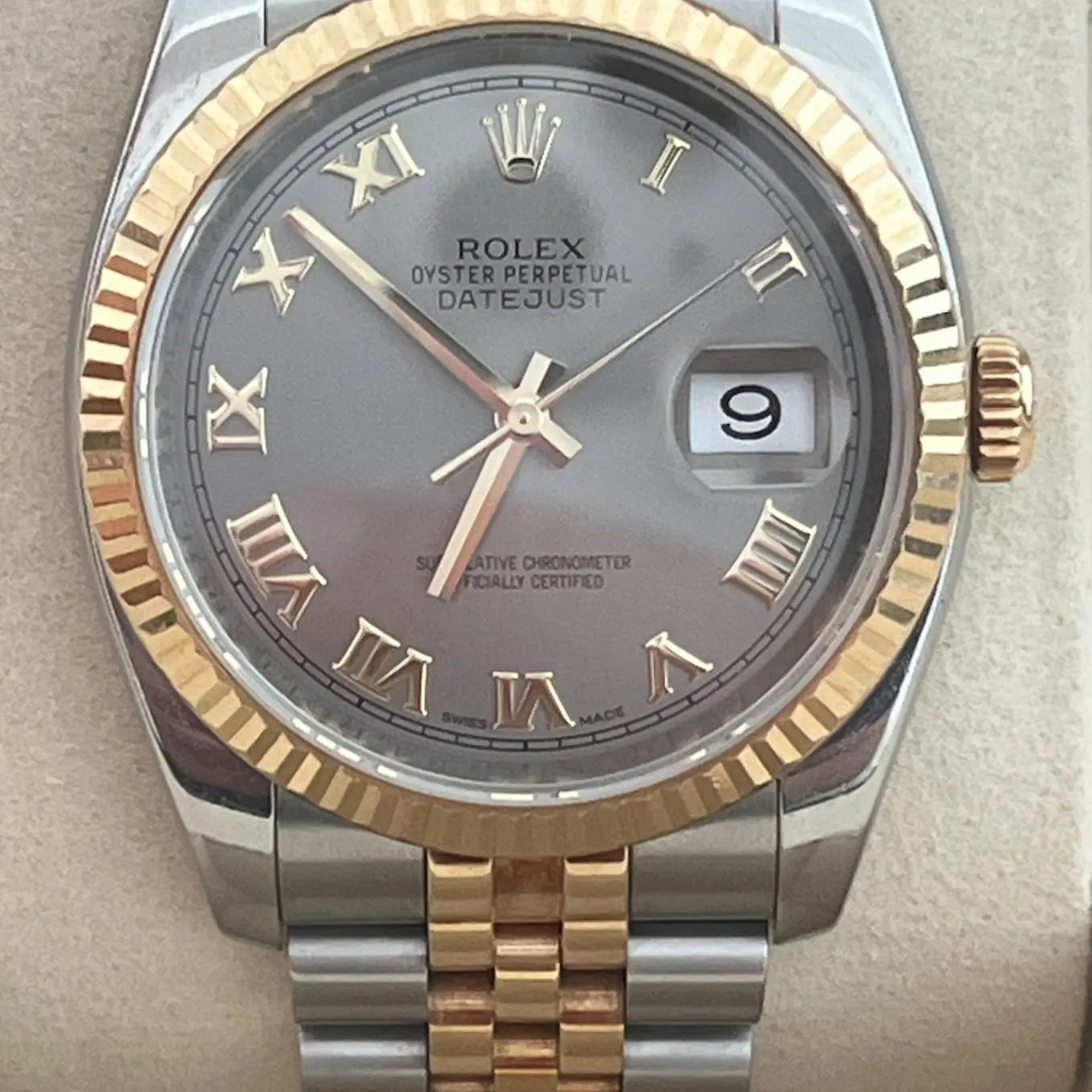Rolex Datejust 36 Two-Tone / Fluted / Steel / Roman / Jubilee 116233-0204