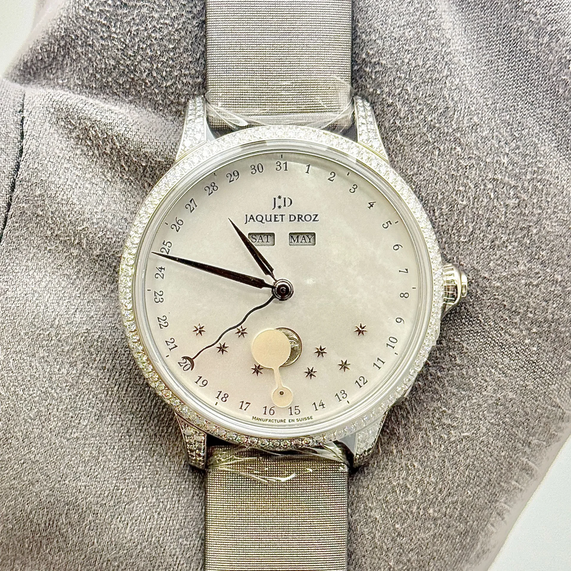 2023 Jaquet Droz Astrale Eclipse White Gold / MOP J012614570