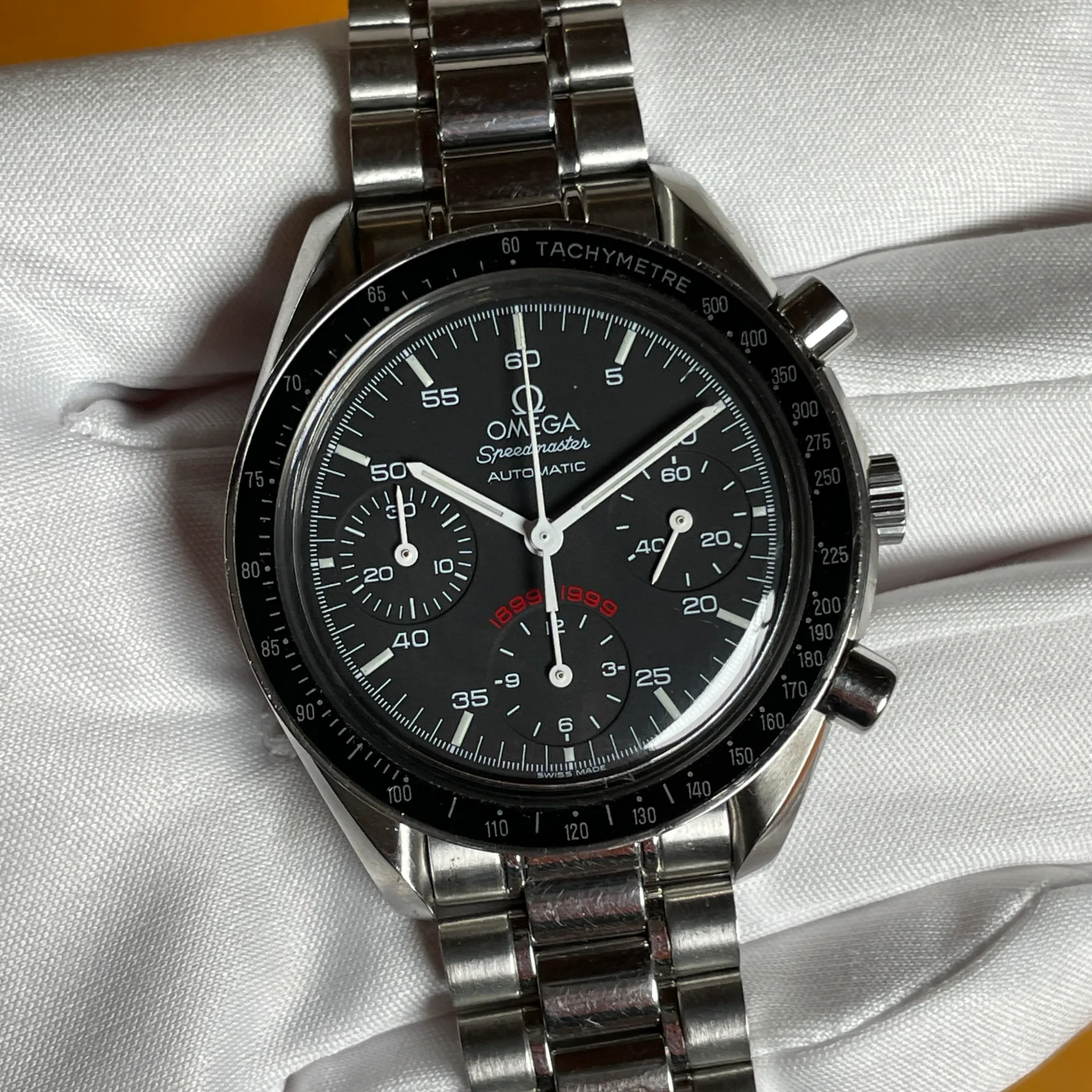 Omega Speedmaster AC Milan 100th Anniversary 39 Steel / Black / Bracelet - Limited to 1999 Pieces 3510.51.00