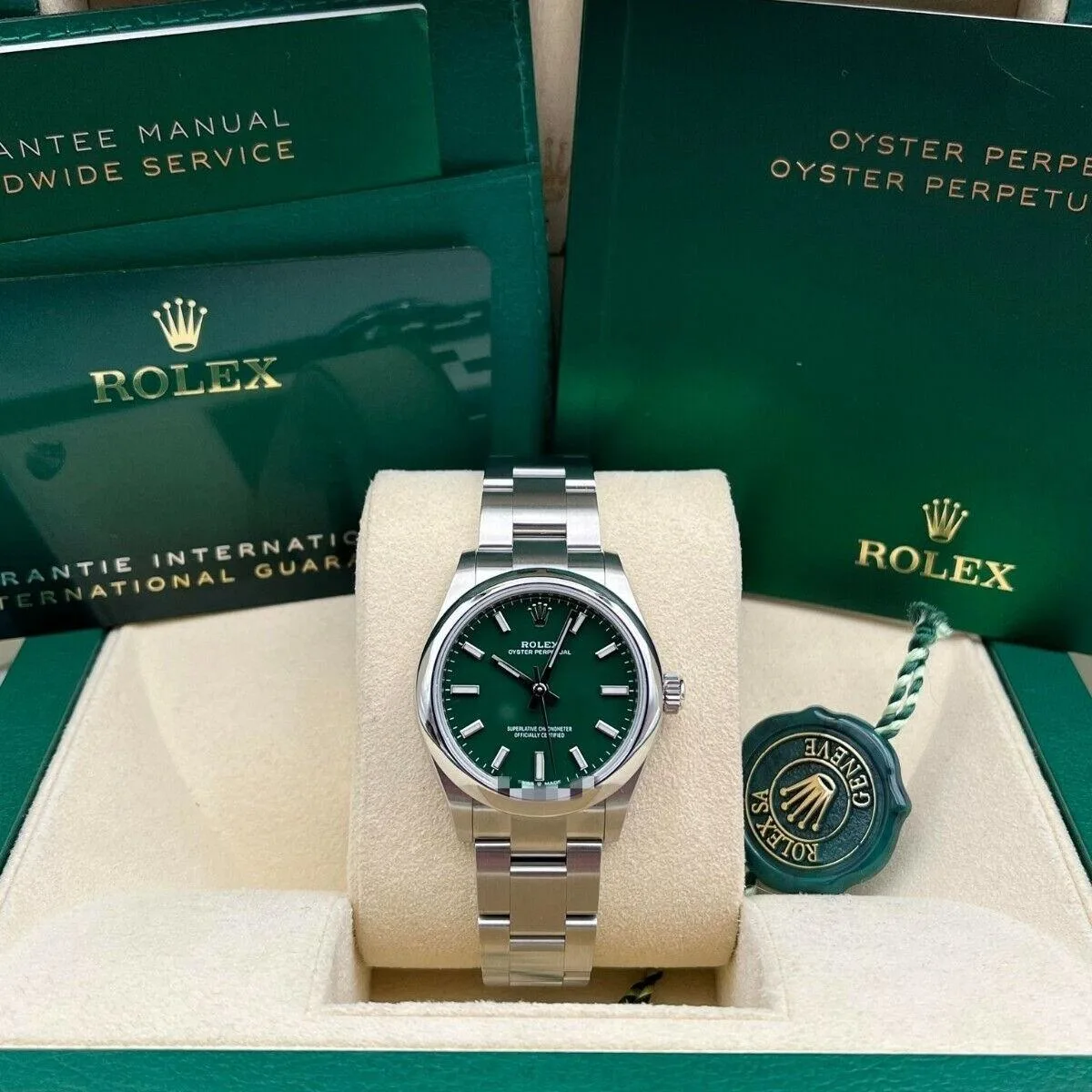 2024 Rolex Oyster Perpetual 31 Green 277200-0006