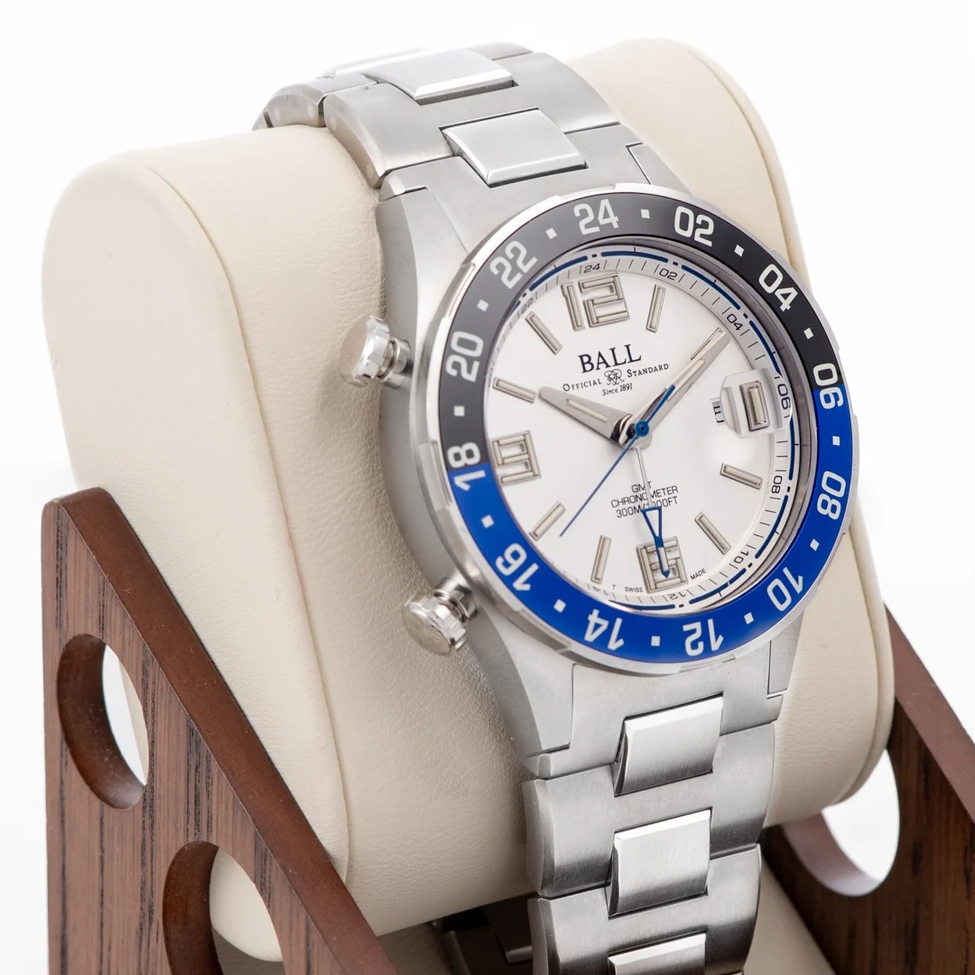 2025 Ball Roadmaster Pilot GMT 40 Titanium / Ceramic / White / Arabic / Bracelet - Limited to 1,000 Pieces DG3038A-S4C-WH