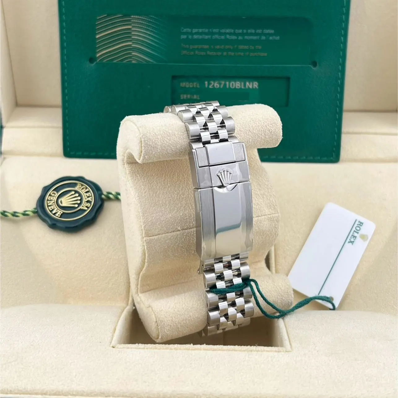 2020 Rolex GMT-Master II "Batgirl" 126710BLNR-0002 Listing Image 5