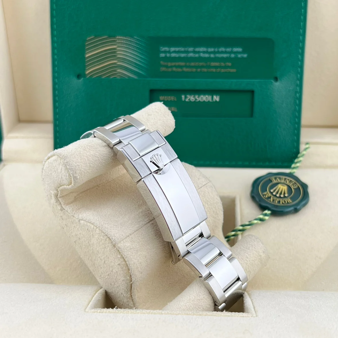 2025 Rolex Daytona Steel / Ceramic / White / Oyster 126500LN-0001 Listing Image 4