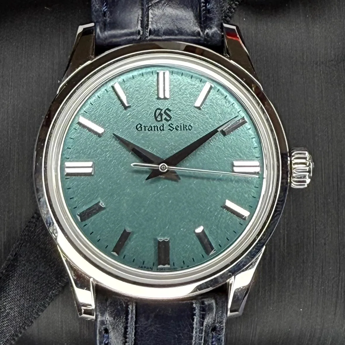 2021 Grand Seiko Elegance Collection Genbi Valley 37 Steel / Green / Strap - Limited to 140 Pieces SBGW275