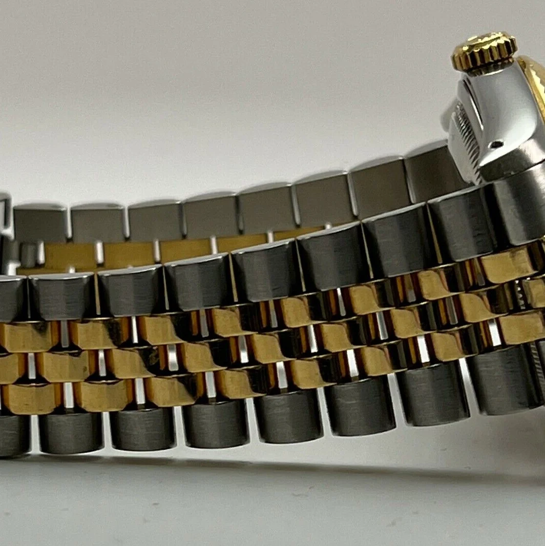 Rolex Datejust 36 Two-Tone / Fluted / Silvered / Jubilee 16233 Listing Image 6