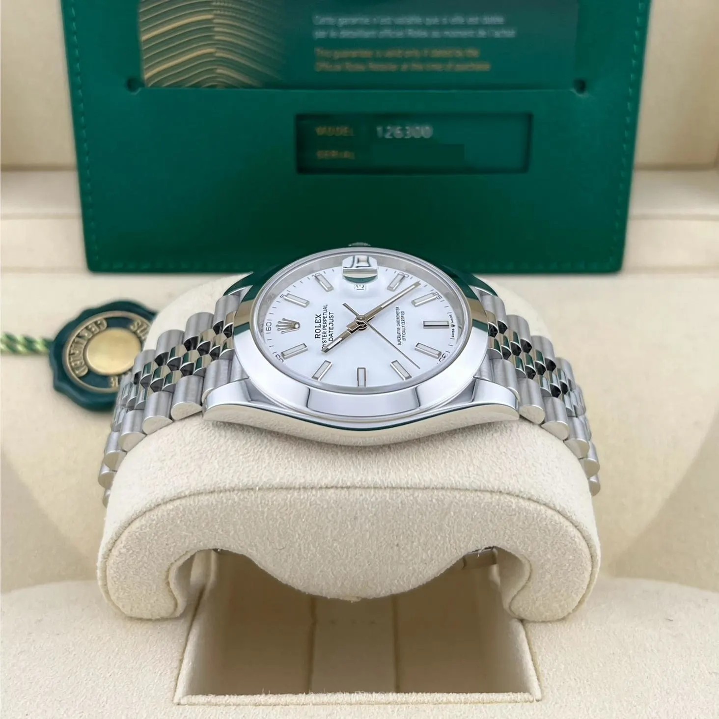 2024 Rolex Datejust 41 Smooth / White / Jubilee 126300-0006 Listing Image 5