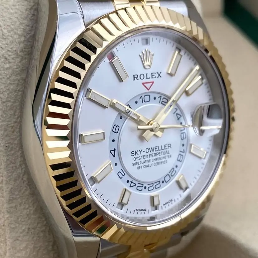 2022 Rolex Sky-Dweller Two-Tone / White / Jubilee 326933-0010 Listing Image 3