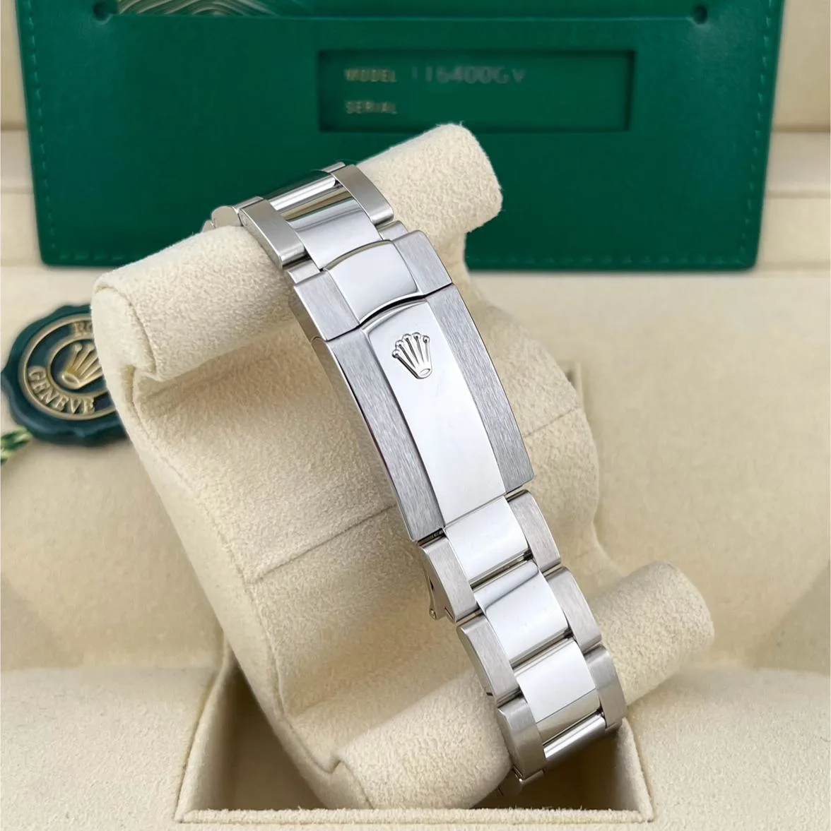 2023 Rolex Milgauss Black 116400GV-0001 Listing Image 6