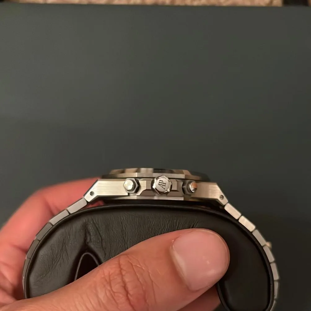 2022 Audemars Piguet Royal Oak 38 Chronograph / Steel / Bleu Nuit, Nuage 50 26715ST.OO.1356ST.01 Listing Image 2