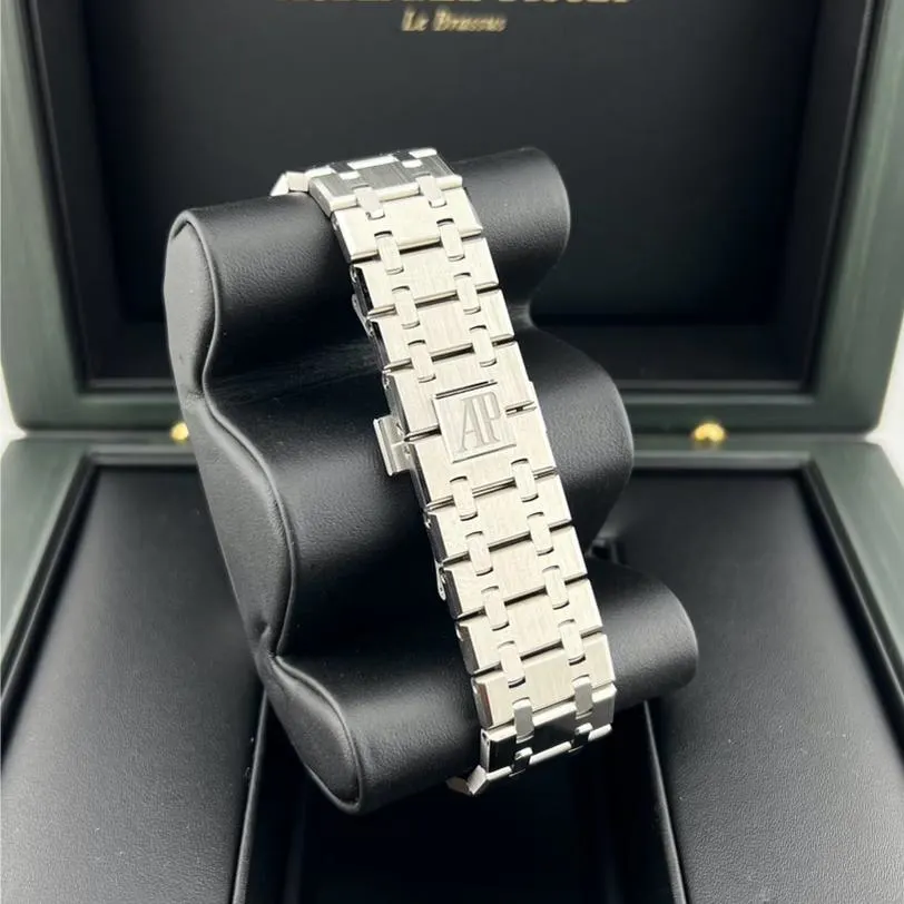 2023 Audemars Piguet Royal Oak Chronograph 41 Steel / Green / Bracelet 26240ST.OO.1320ST.08 Listing Image 8
