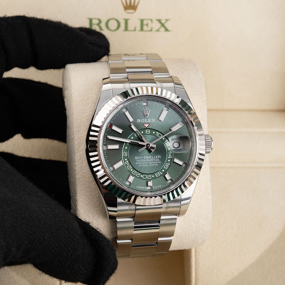 Rolex Sky-Dweller 42 Steel / Fluted / Green / Oyster 336934