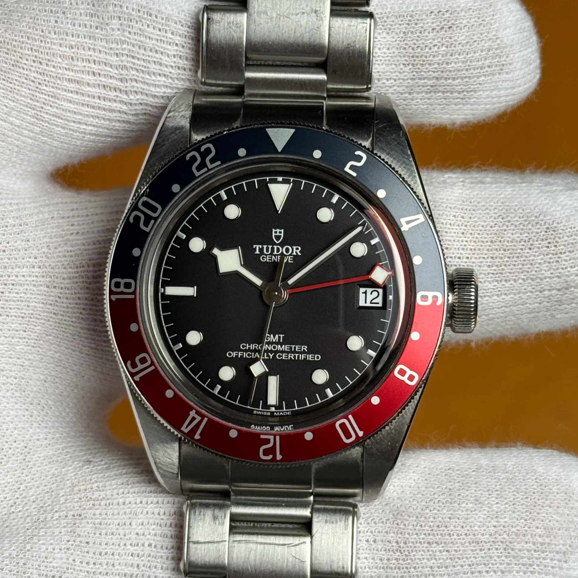 Auction: 2019 Tudor Black Bay GMT Bracelet M79830RB-0001 Bezel
