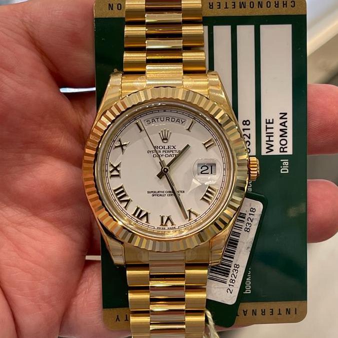 Rolex DayDate II Yellow Gold / Fluted / White / Roman 2182380037 Bezel