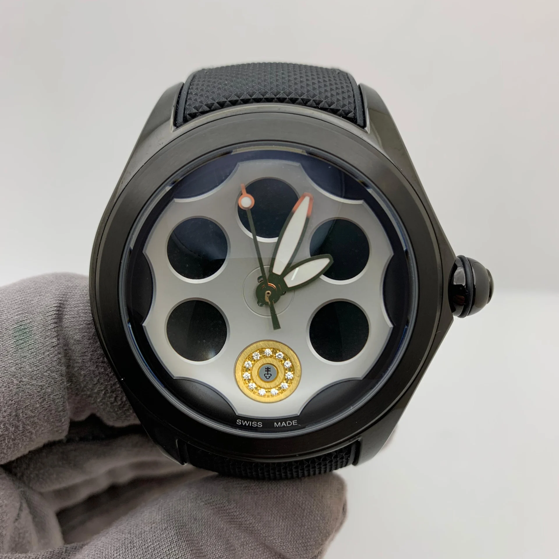 Corum Bubble 47 DLC-Coated Titanium / Black/Silvered / Strap - Limited to 88 Pieces 407.101.95/0601 BA92