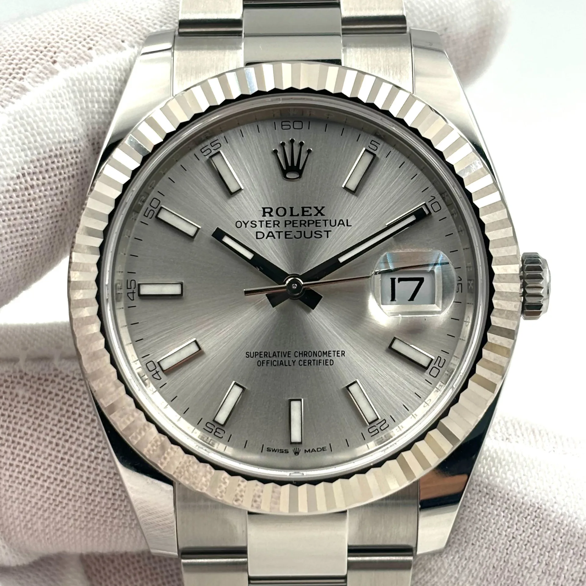 2024 Rolex Datejust 41 Steel / Fluted / Silver / Oyster 126334-0003