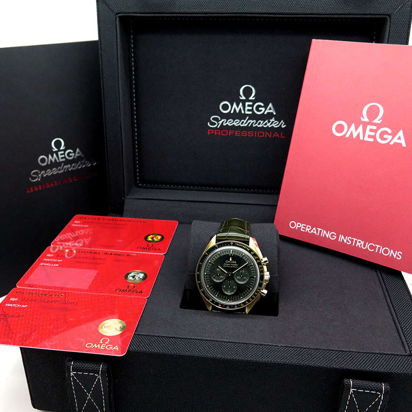 Moonwatch Professional Speedmaster Moonshine™ gold Chronograph Watch  310.63.42.50.10.001
