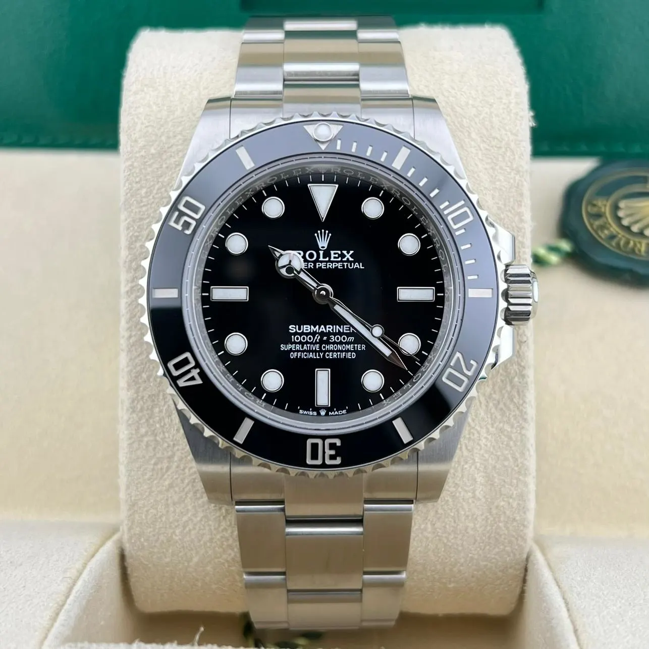 2022 Rolex Submariner 41 No Date 124060 0001