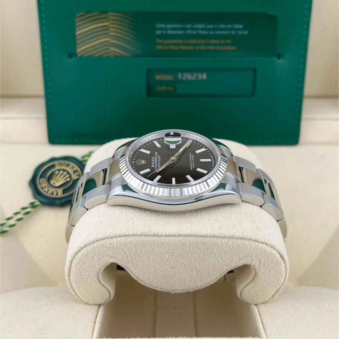 2024 Rolex Datejust 36 Fluted / Black / Oyster 126234-0016 Listing Image 5
