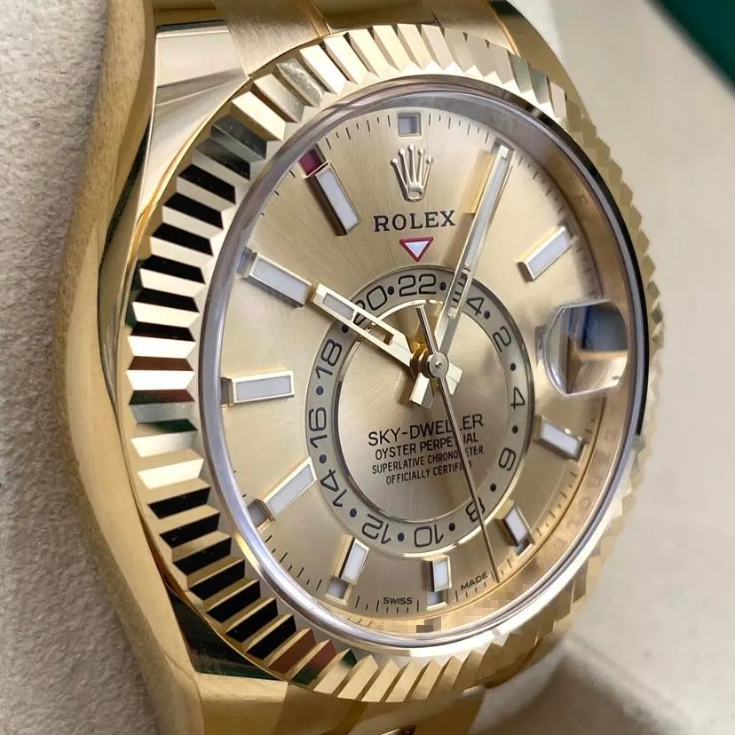 2022 Rolex Sky-Dweller Yellow Gold / Champagne / Oyster 326938-0003 Listing Image 3