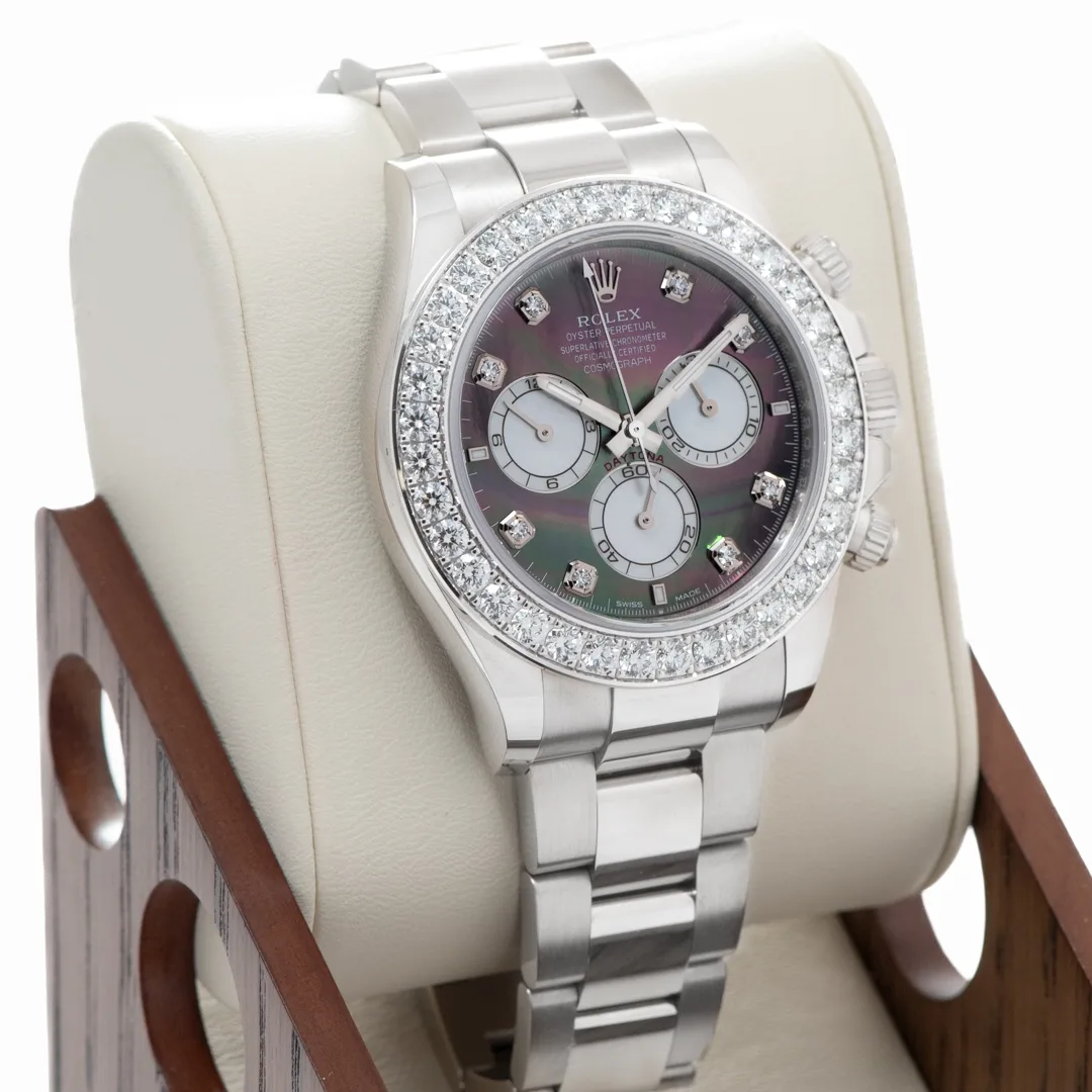 2025 Rolex Cosmograph Daytona White Gold and Diamond Set / MOP Diamond Set / Oyster 126579RBR-0001