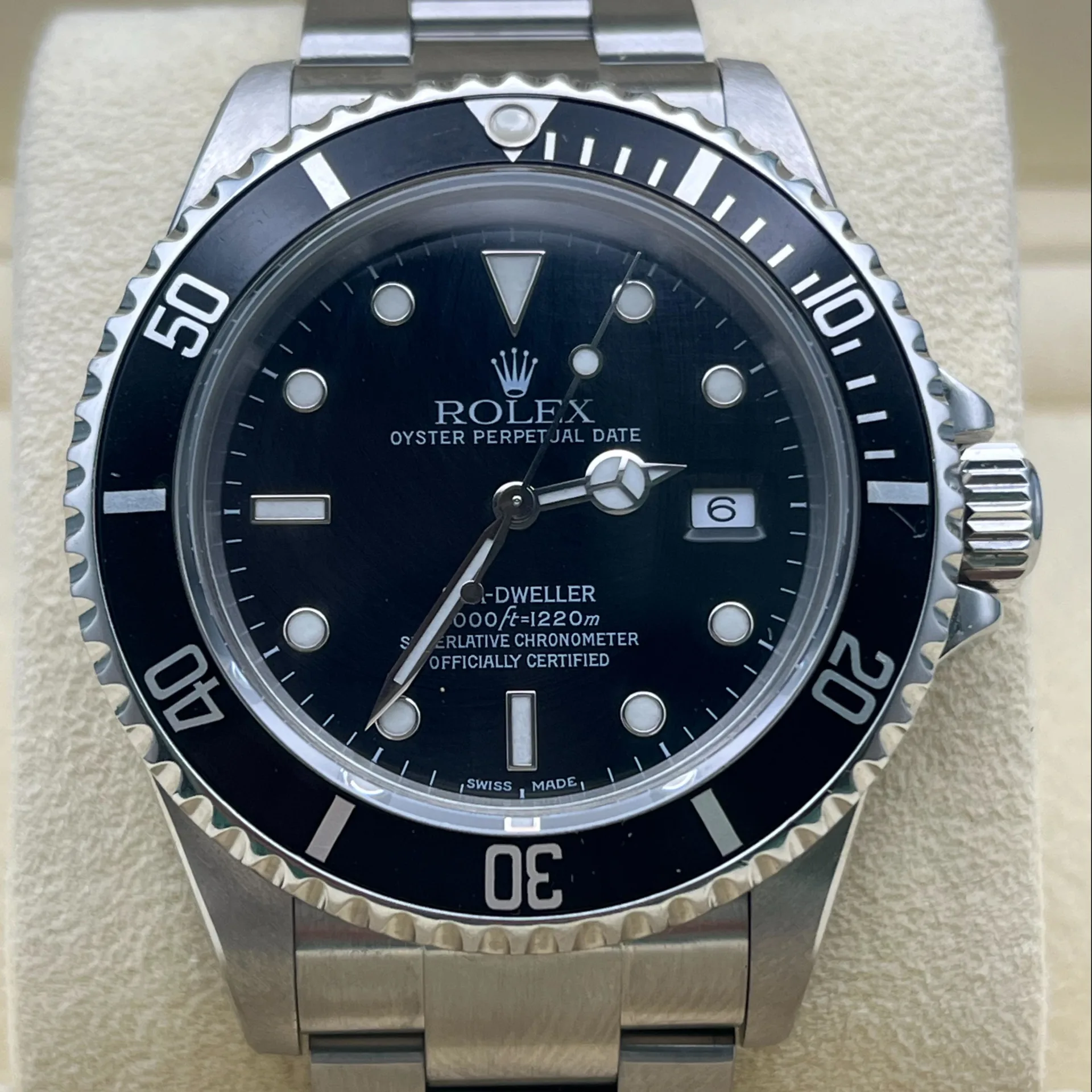 Rolex Sea-Dweller / SuperLuminova 16600