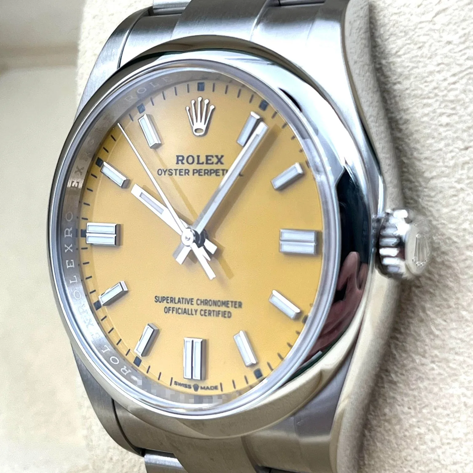 2022 Rolex Oyster Perpetual 36 Yellow 126000-0004 Listing Image 2