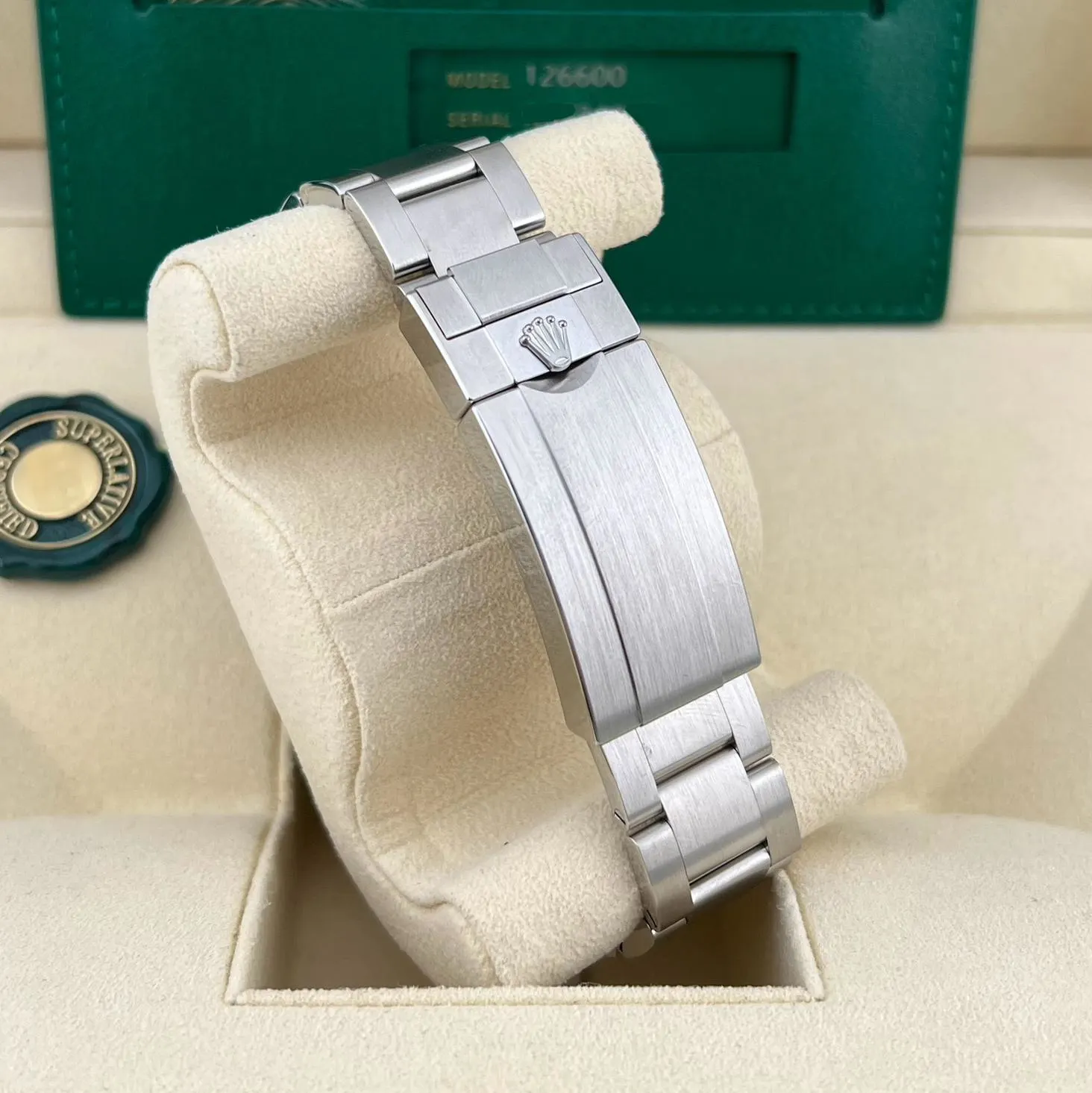 2021 Rolex Sea-Dweller 126600-0001 Listing Image 6