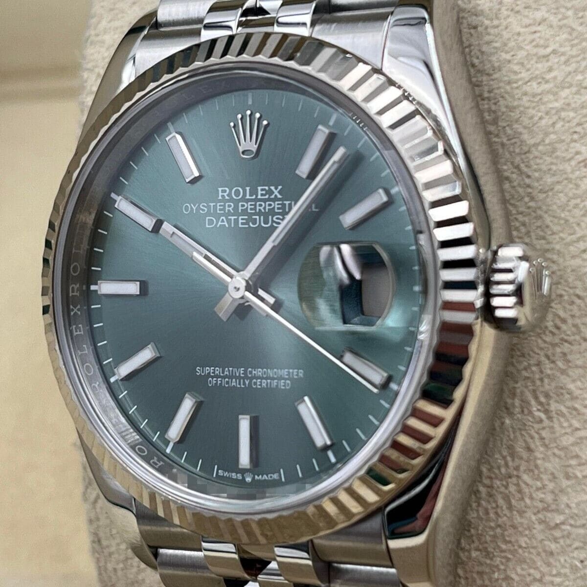 Rolex, Datejust 36, Oystersteel and 18K White Gold, 36mm, Green Mint Dial, Fluted, Jubilee, Ref#126234-0051